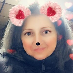 Meet your Posher, Antonella